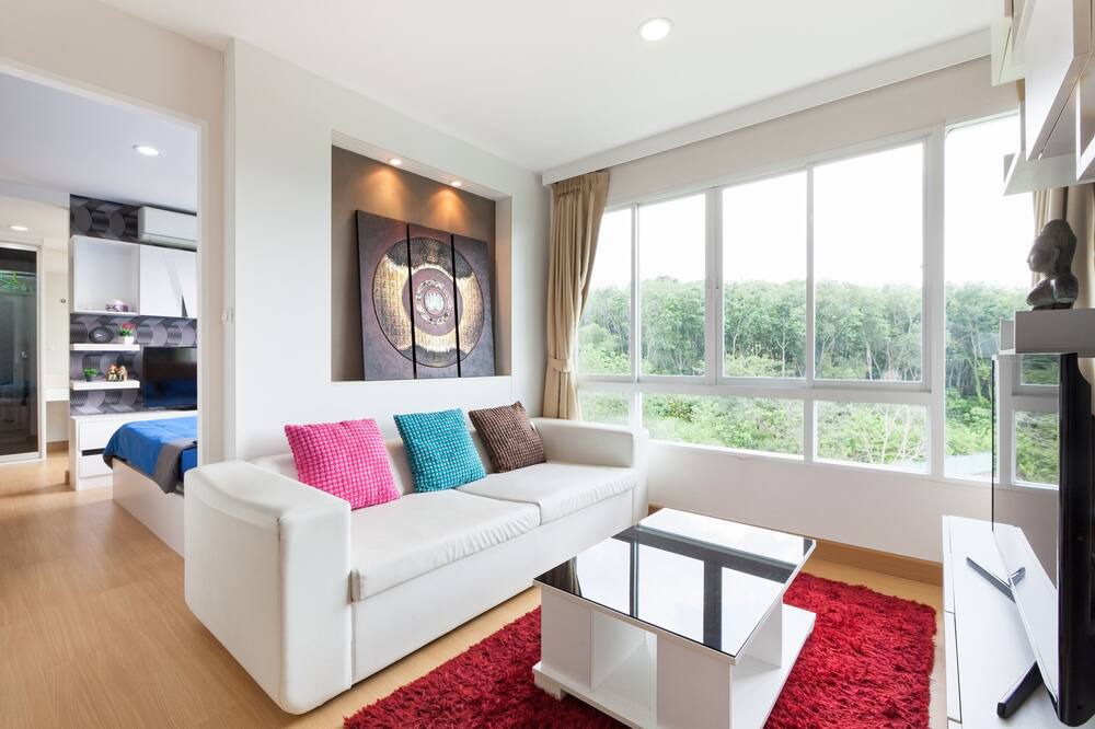 Photo of Livingroom in Kathu