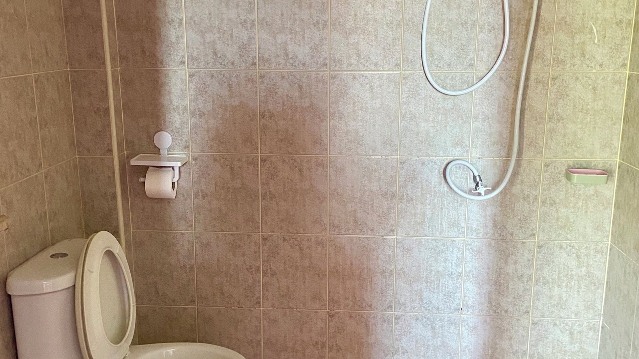 Photo of Bathroom in Pak Nam Pran