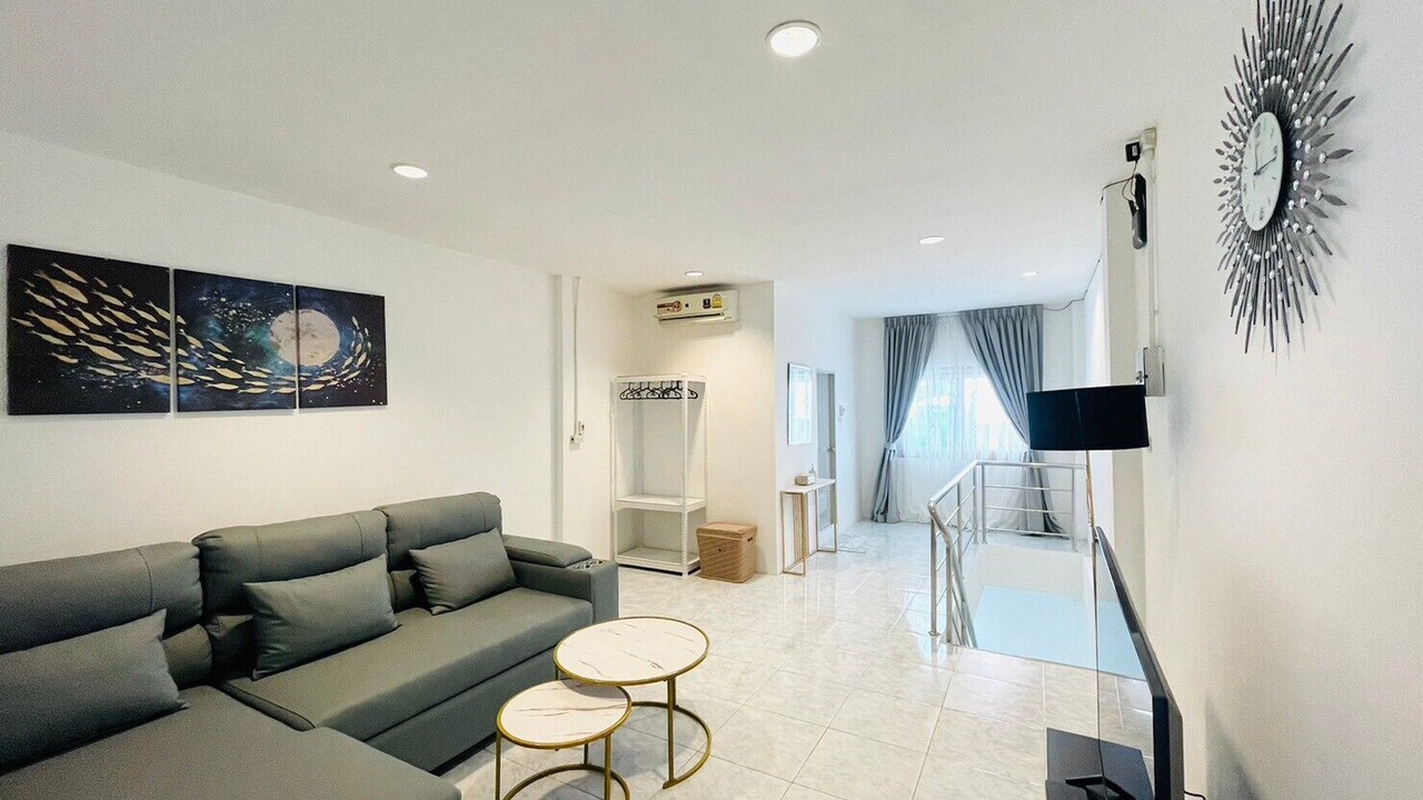 Photo of Bedroom in Haad Rin