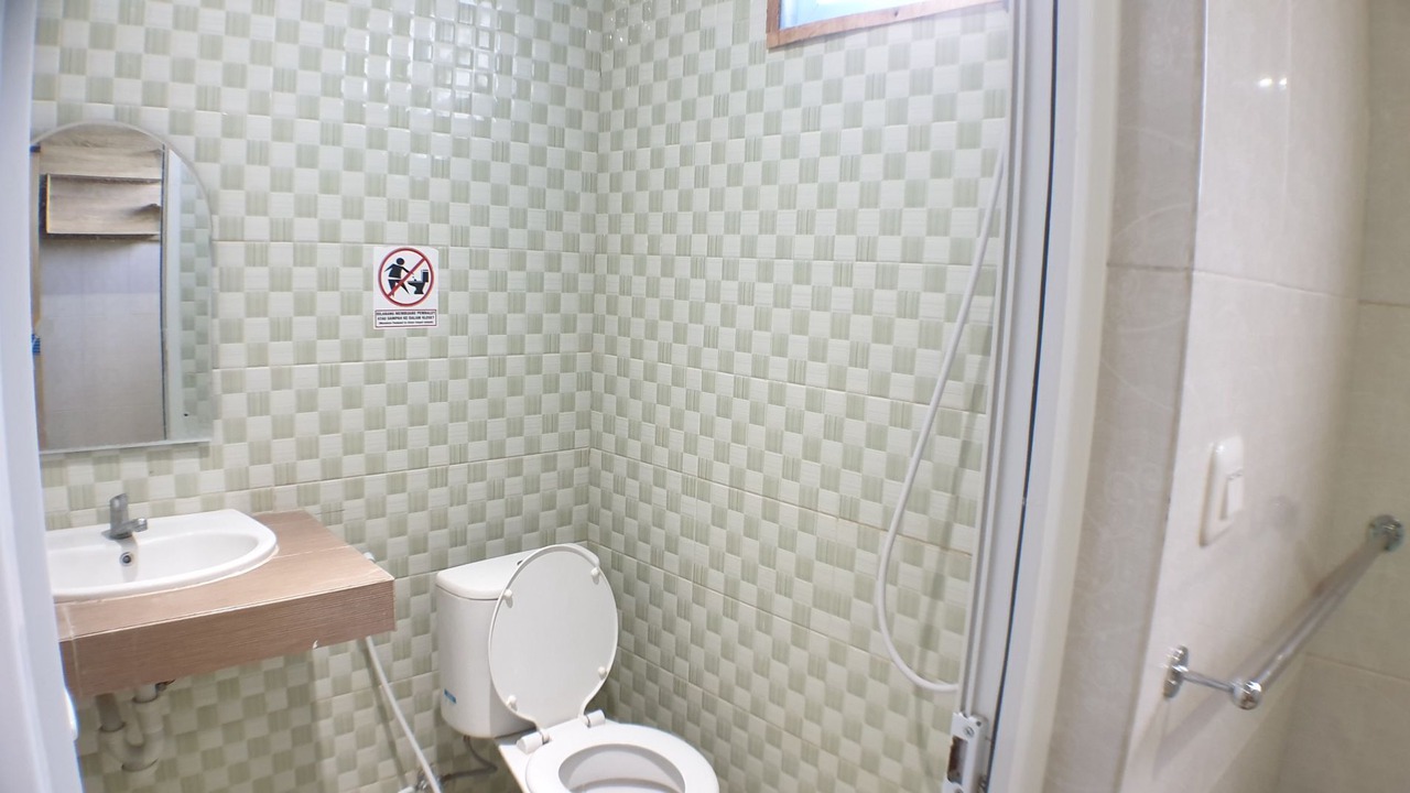 Photo of Bathroom in Kota Gunungsitoli
