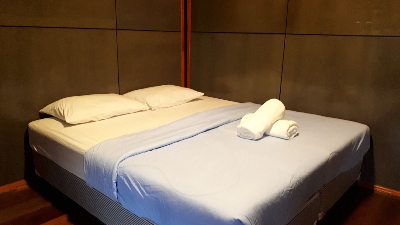 Photo of Bedroom in Amphawa