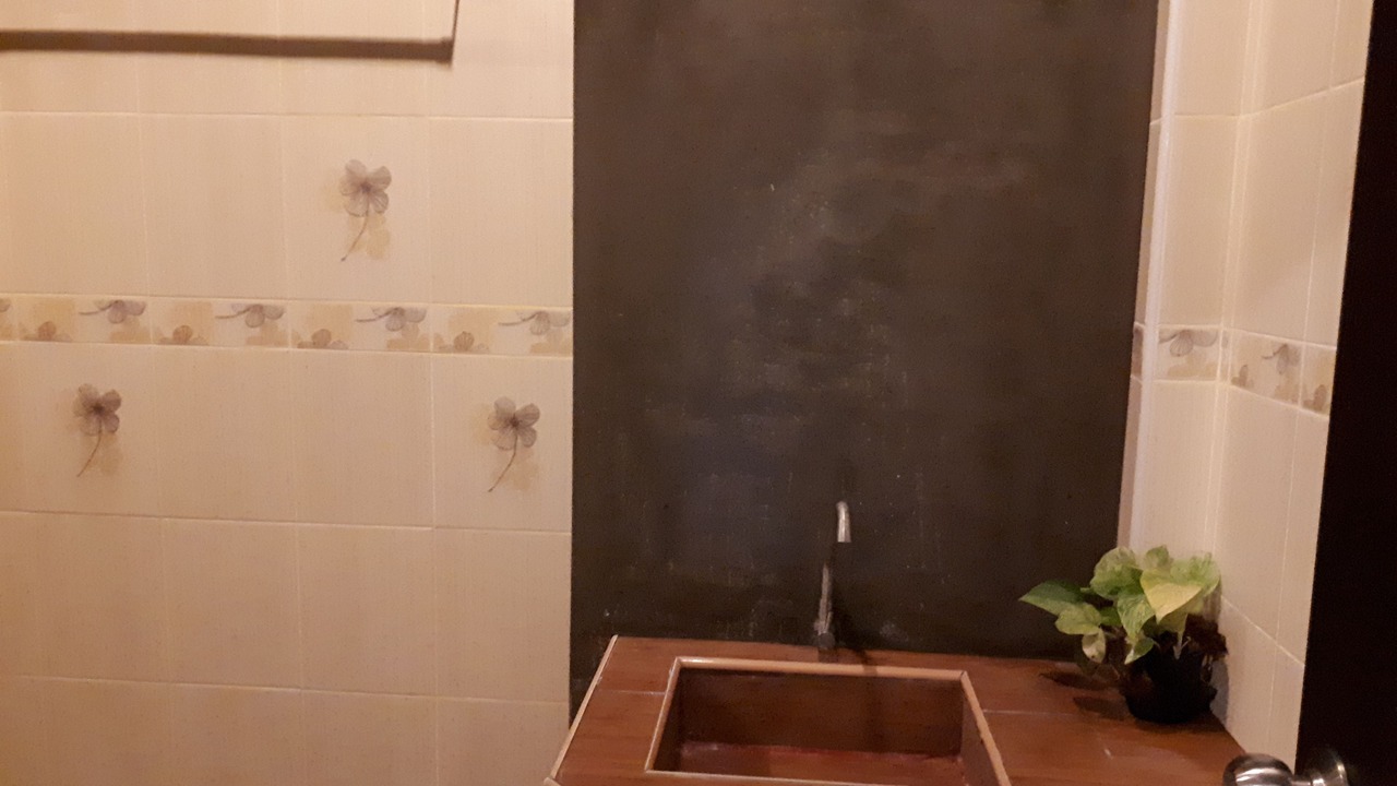 Photo of Bathroom in Amphawa