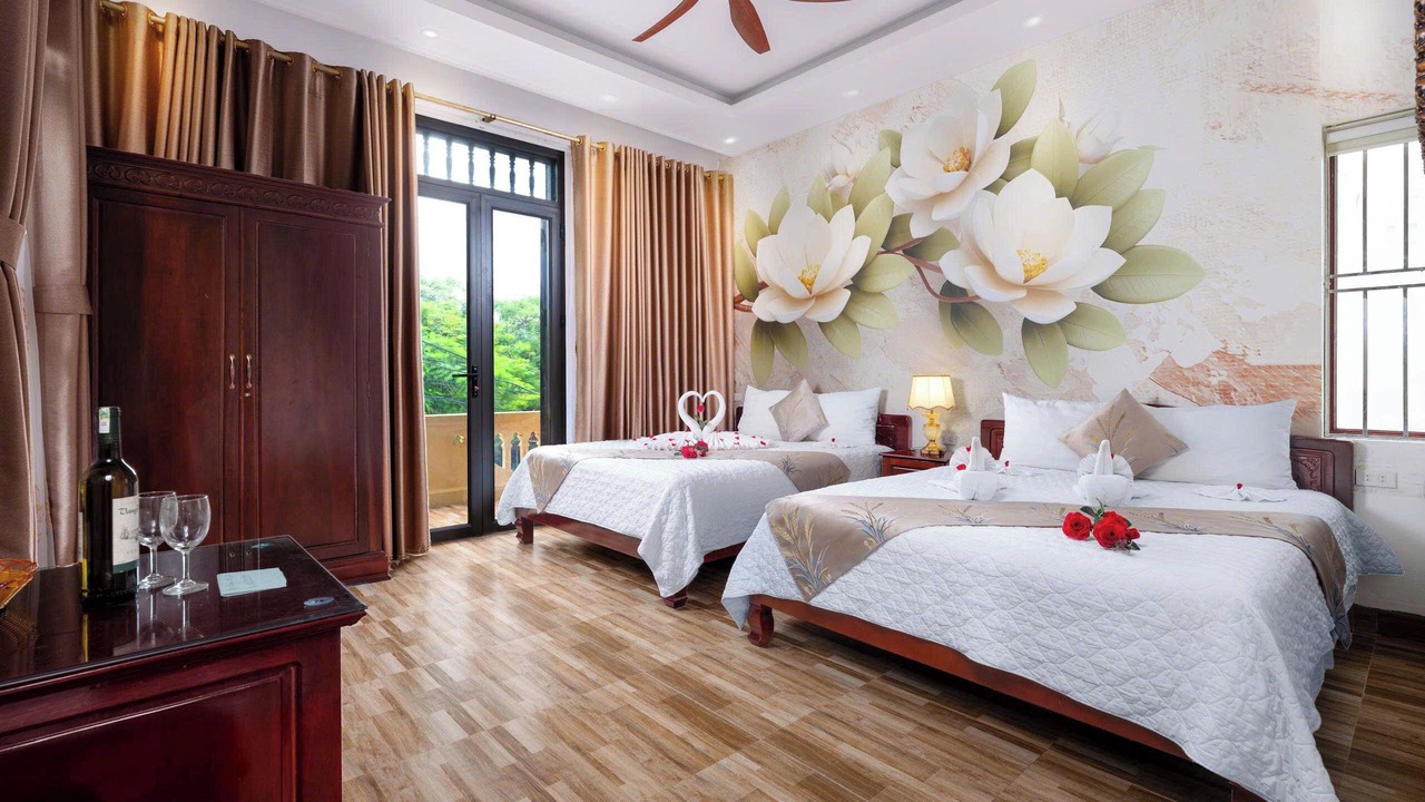 Photo of Others in Hoa Lu