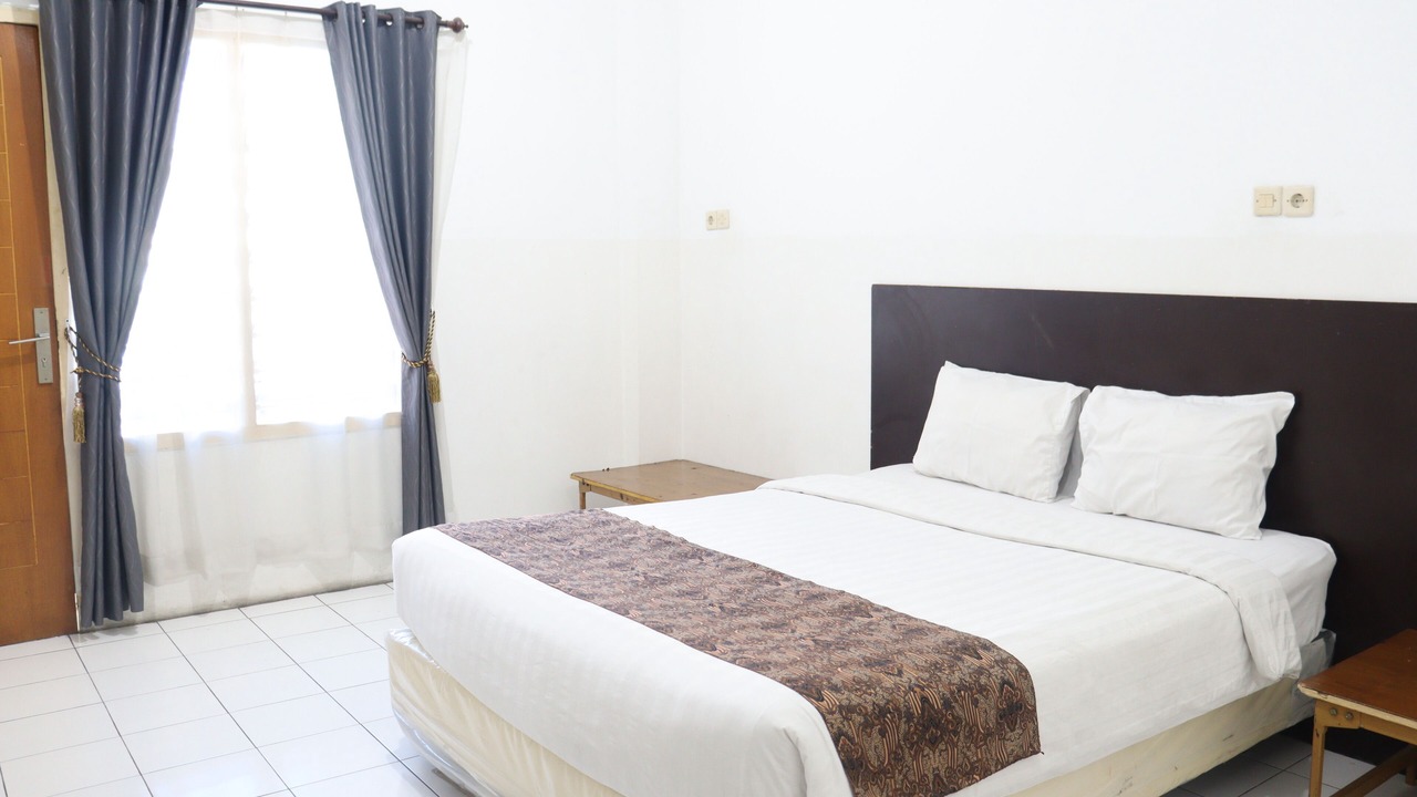 Photo of Bedroom in Jombang