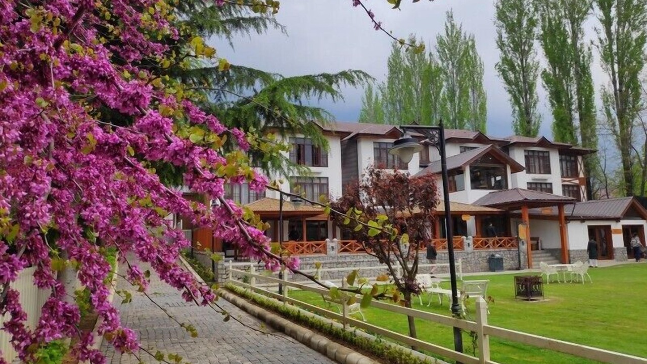 Photo of Outdoor in Nishat-Shalimar