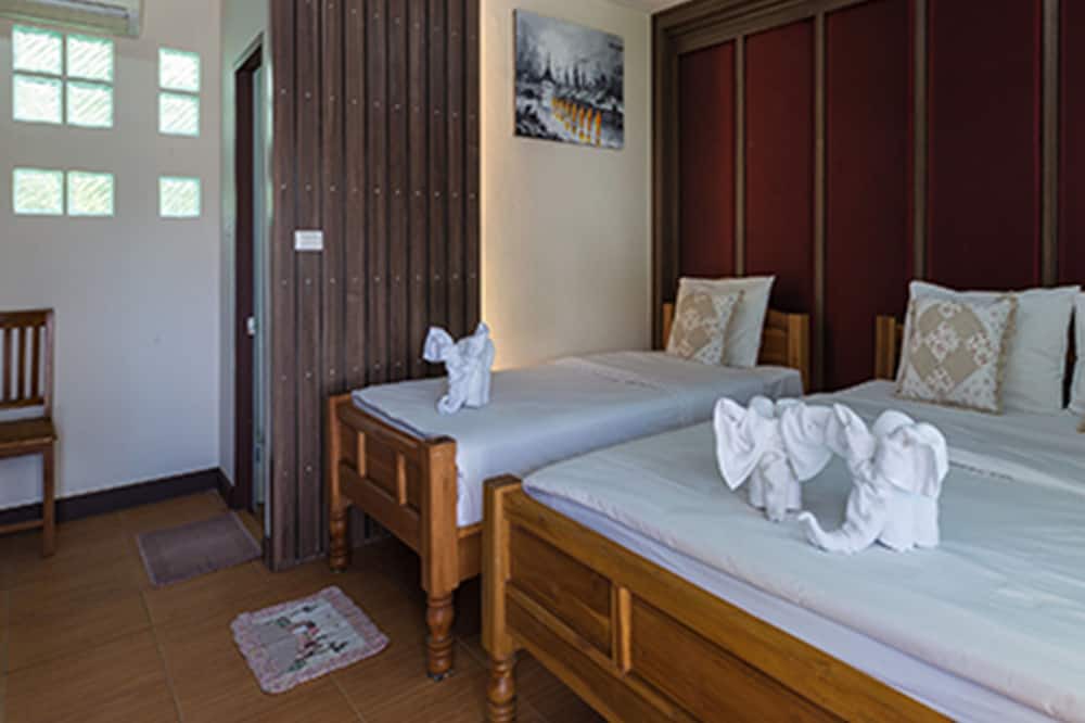 Photo of Bedroom in Tha Sala