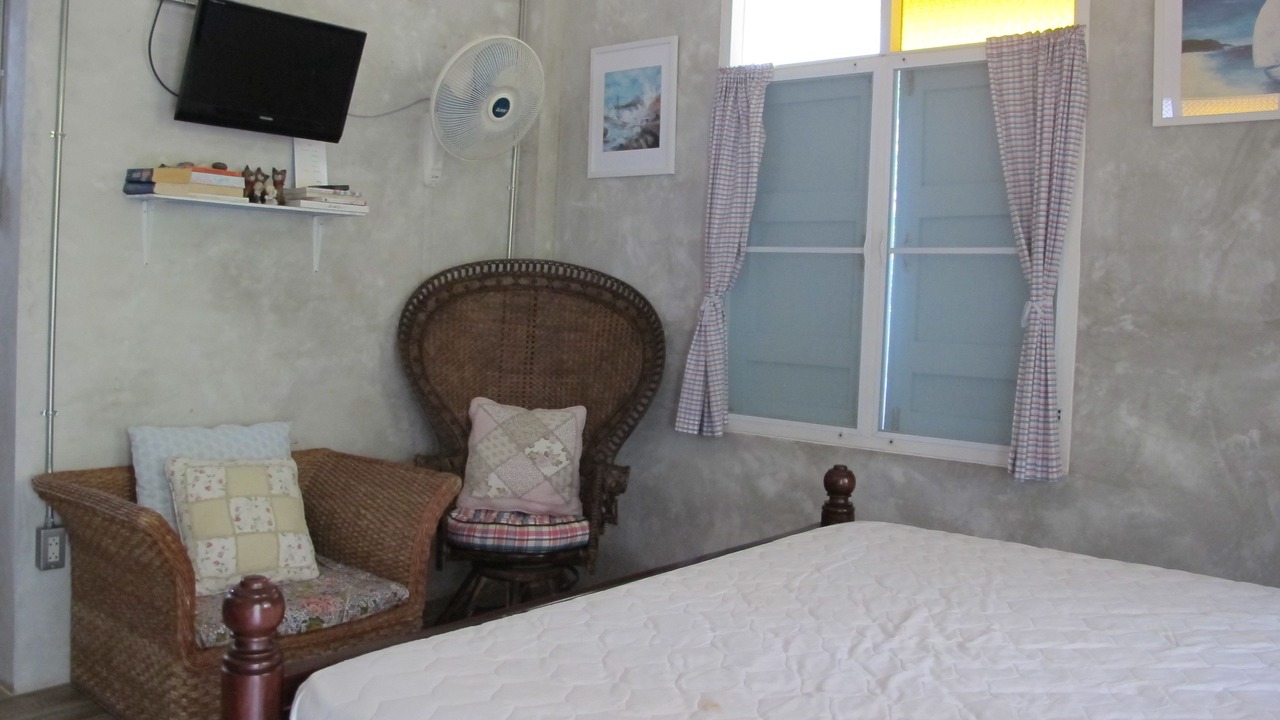 Photo of Bedroom in Ko Sichang