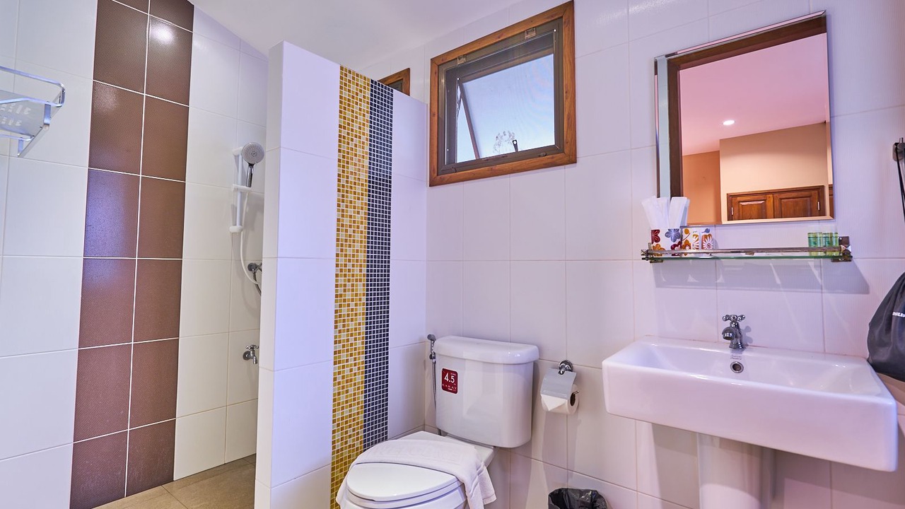 Photo of Bathroom in Mae Hia