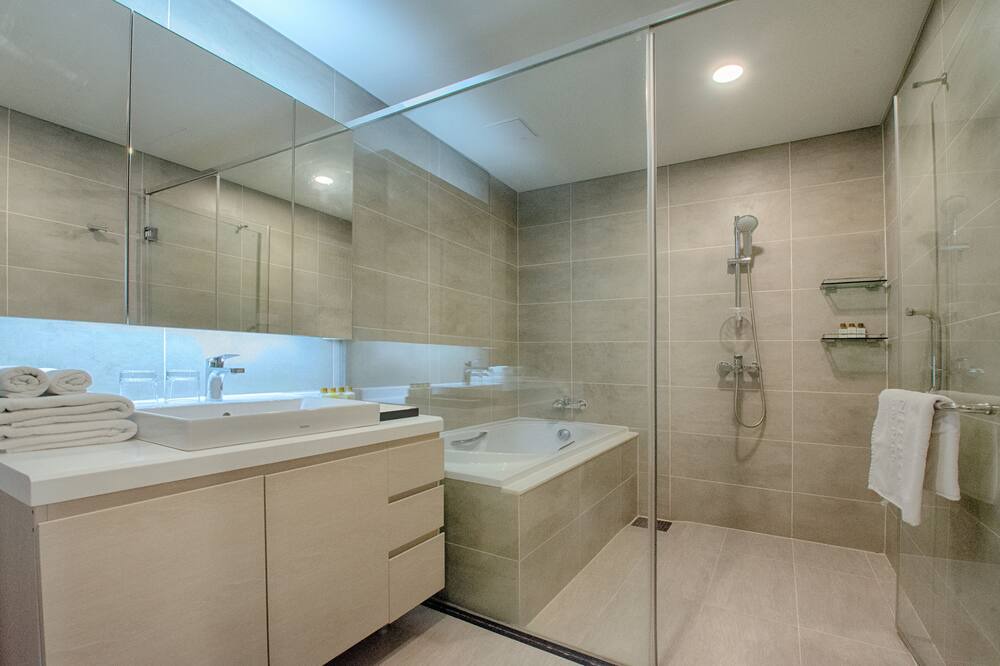Photo of Bathroom in Tuol Kouk