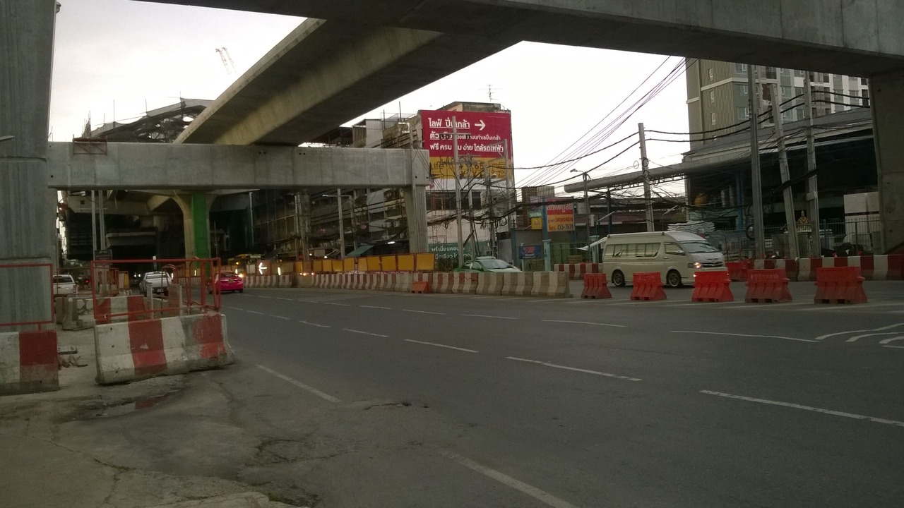 Photo of Others in Bang Phlat