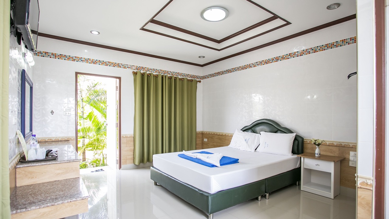 Photo of Bedroom in Ang Thong