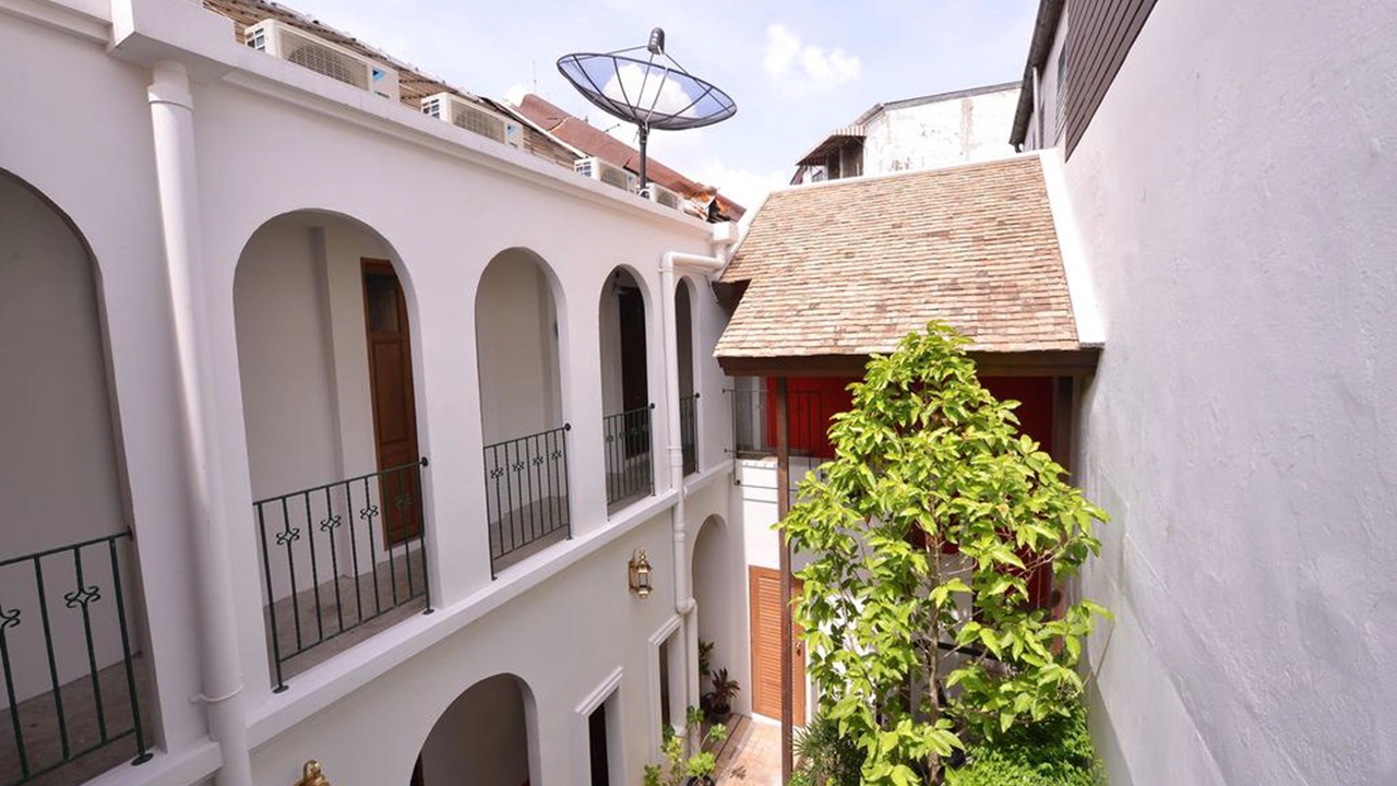 Photo of Outdoor in San Chao Pho Suea