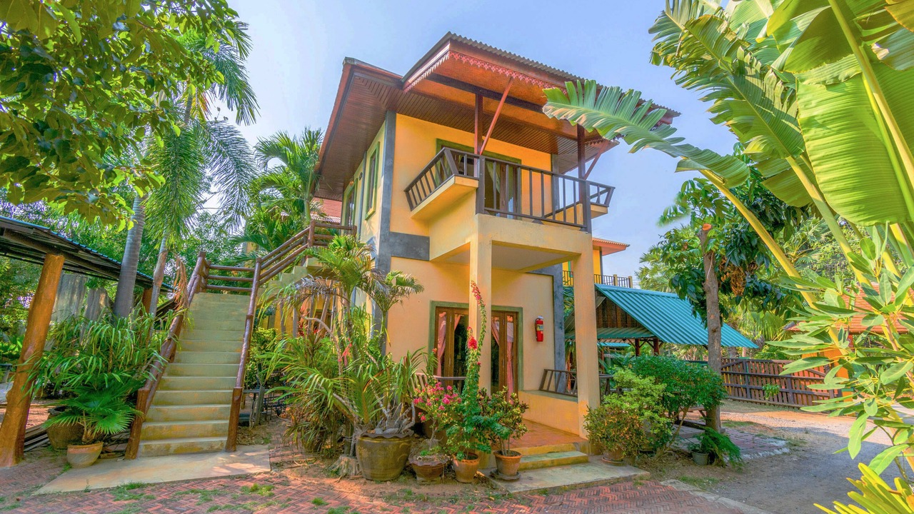 Photo of Outdoor in Pak Nam Pran
