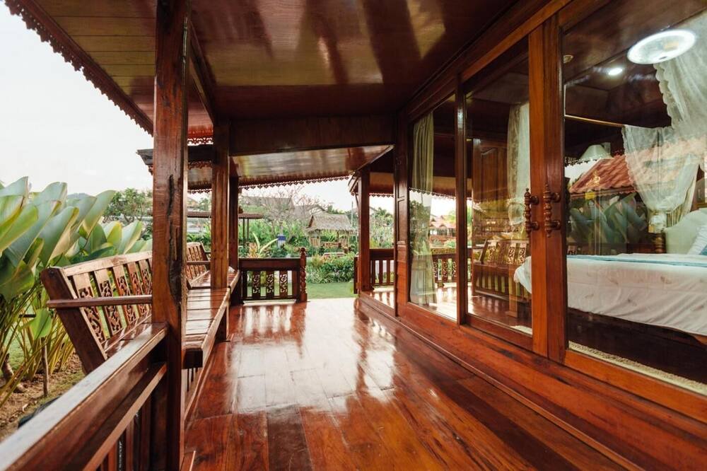 Photo of Patio Balcony in Wang Pong