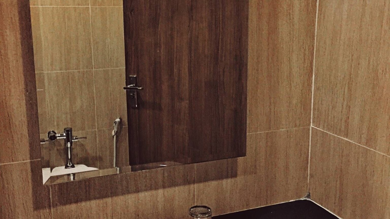 Photo of Bathroom in Warin Chamrap