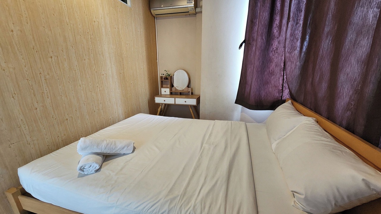 Photo of Bedroom in Phahonyothin