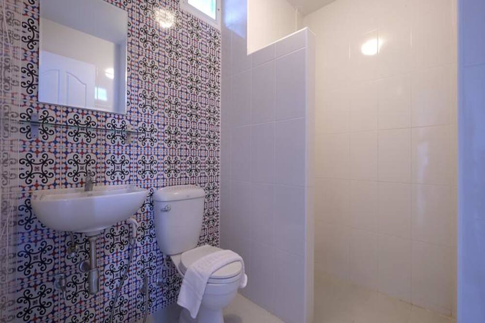 Photo of Bathroom in Khao Sam Yot