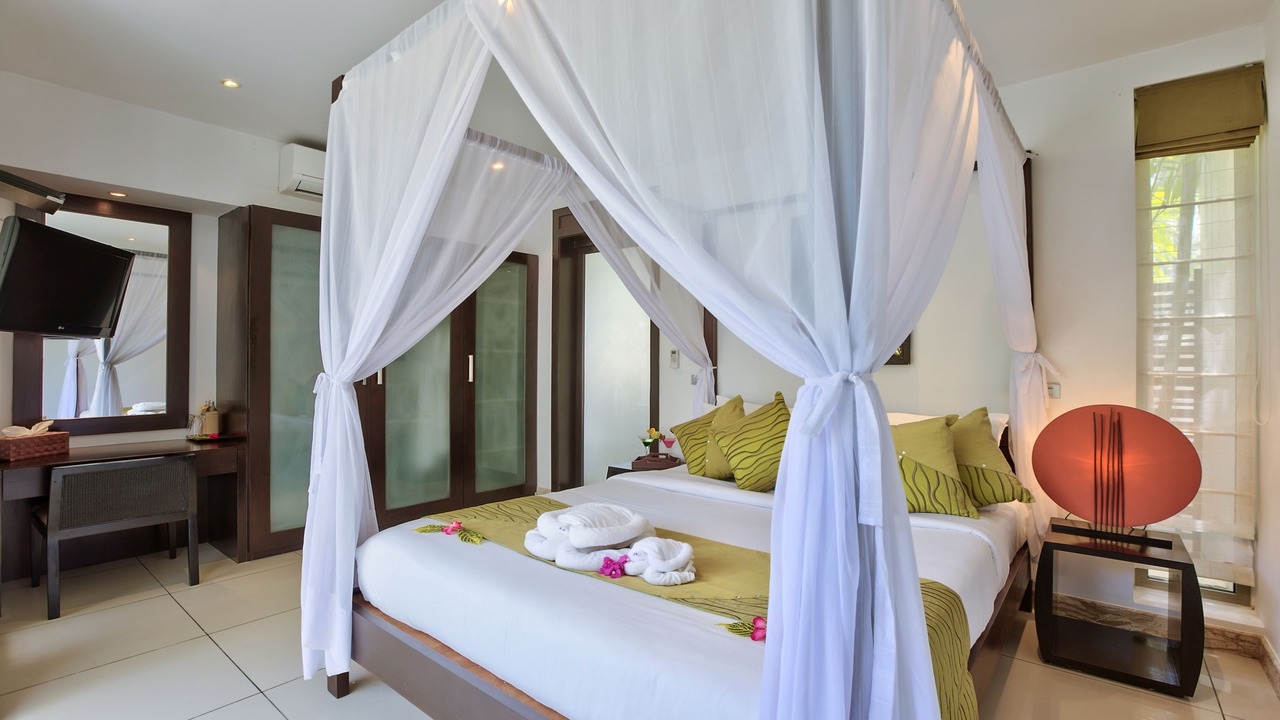 Photo of Bedroom in Laem Set