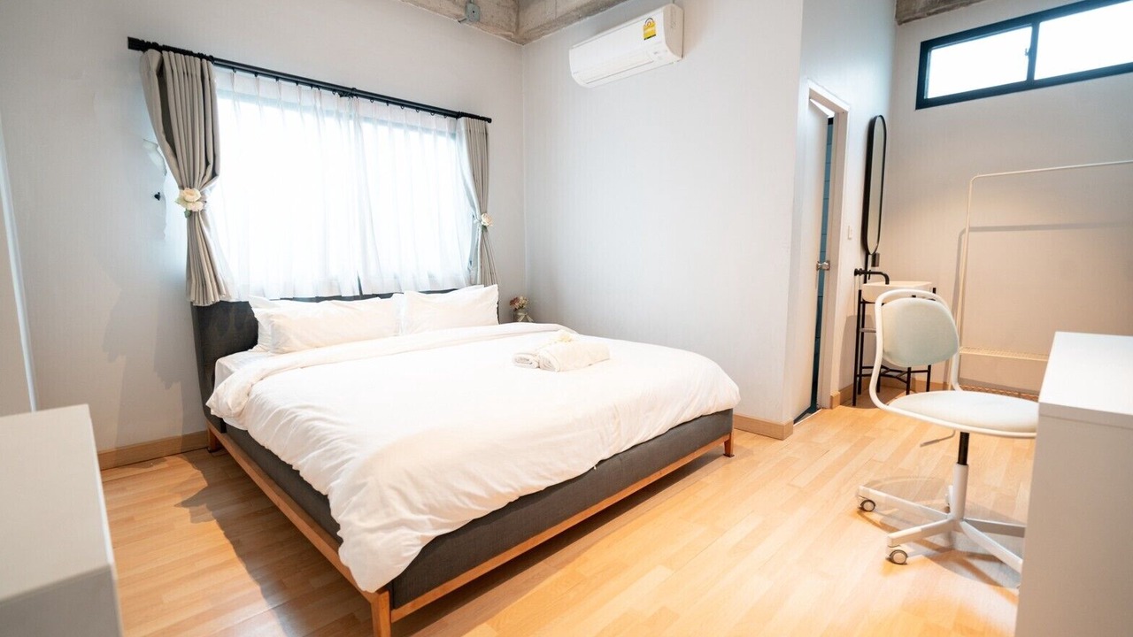Photo of Bedroom in Chana Songkhram