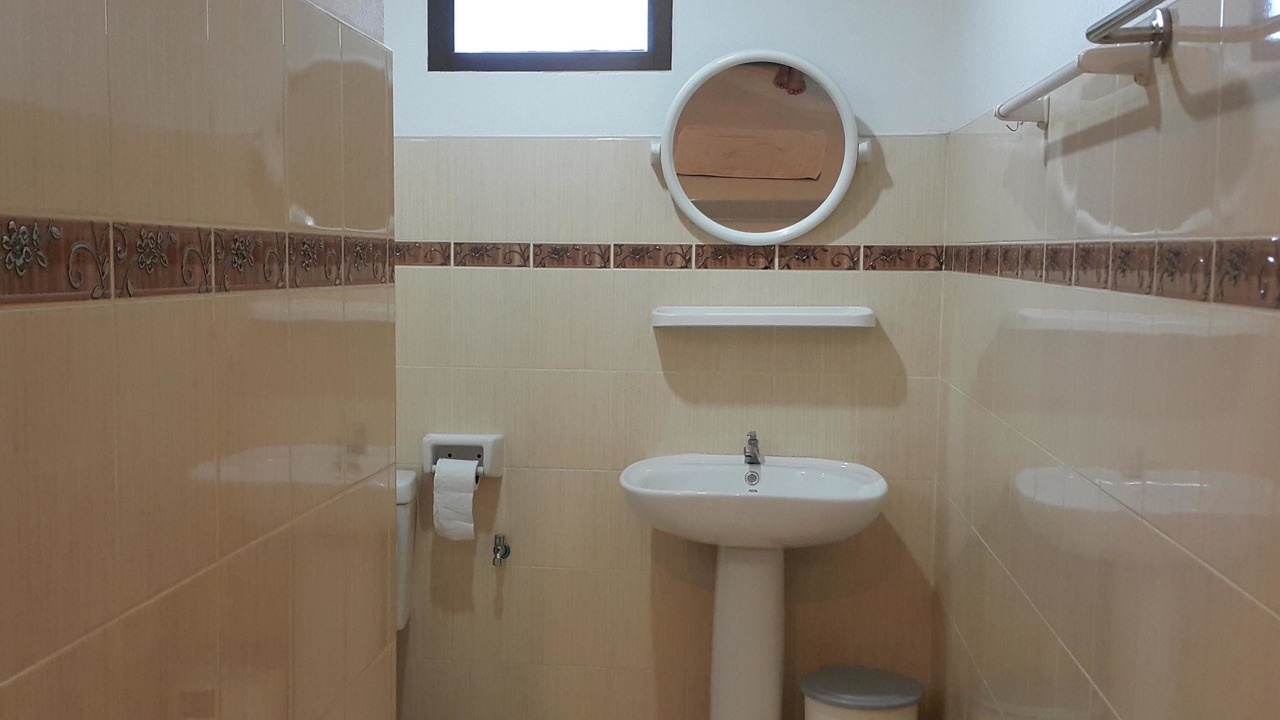 Photo of Bathroom in La-ngu