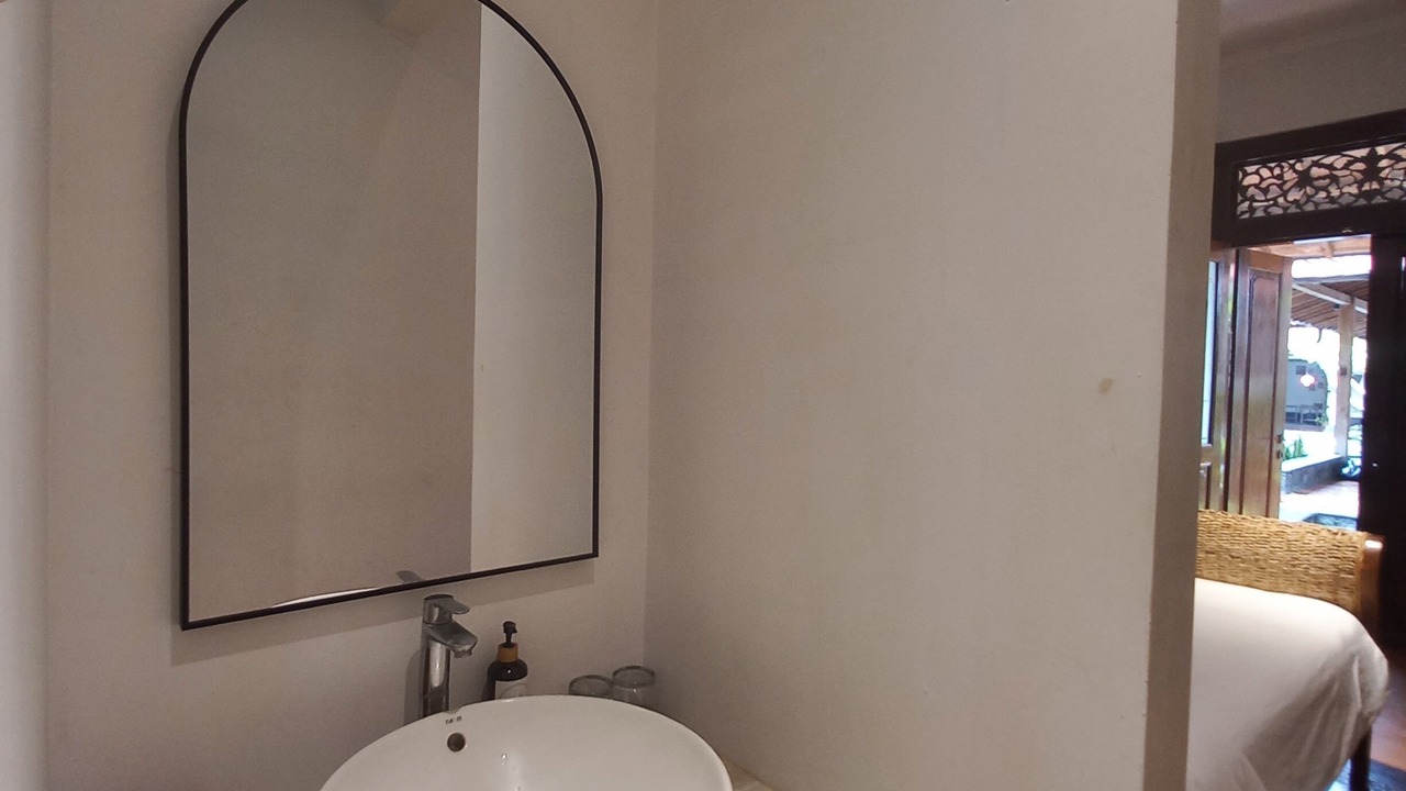 Photo of Bathroom in Colomadu