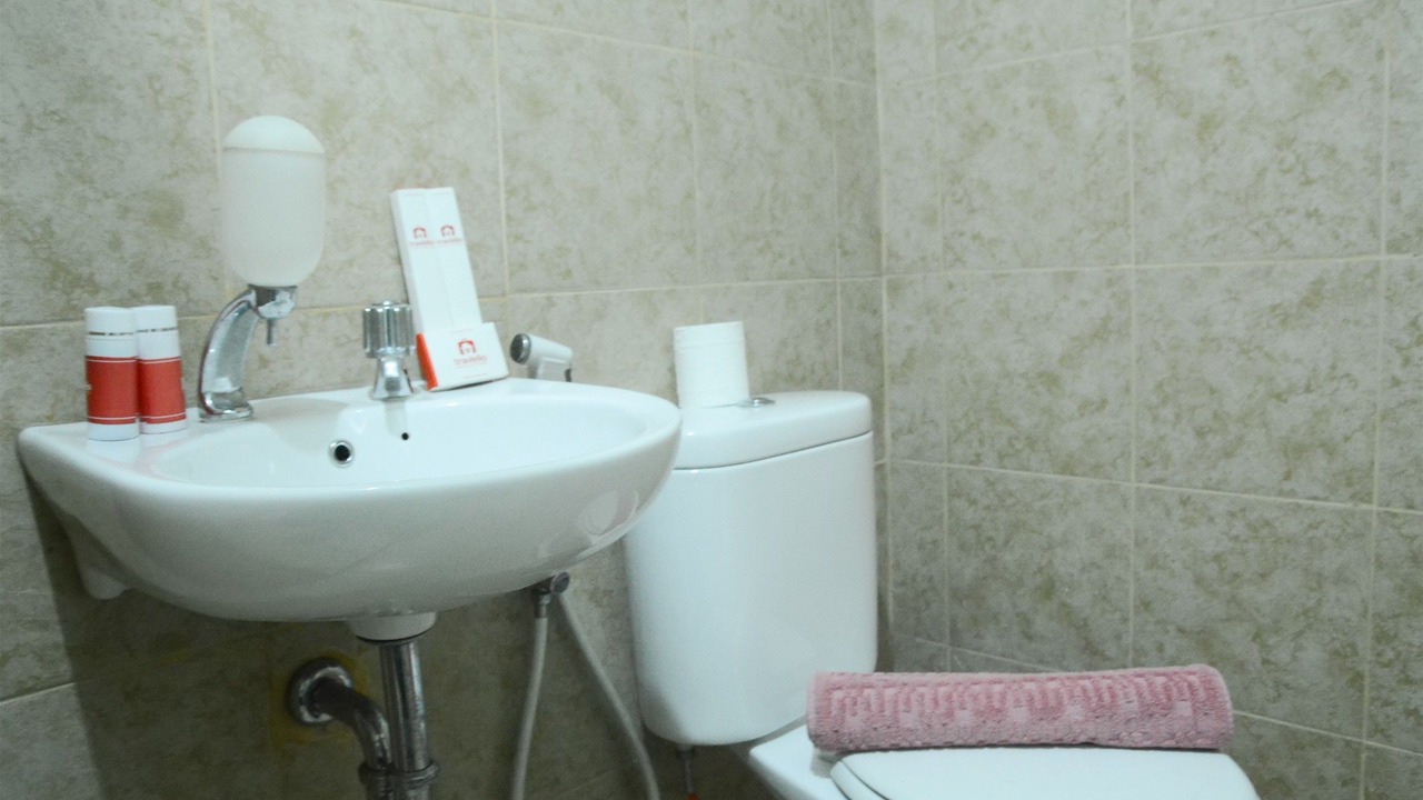 Photo of Bathroom in Panunggangan Utara