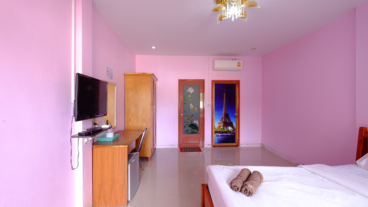 Photo of Bedroom in Nong Yat