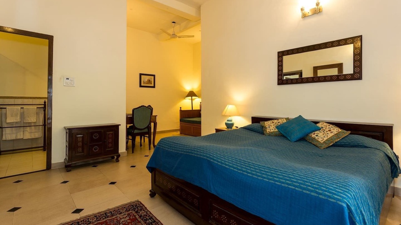 Photo of Bedroom in Nizamuddin East