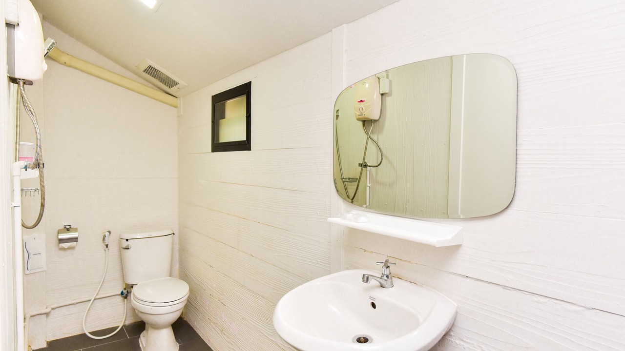 Photo of Bathroom in Kaeng Krachan