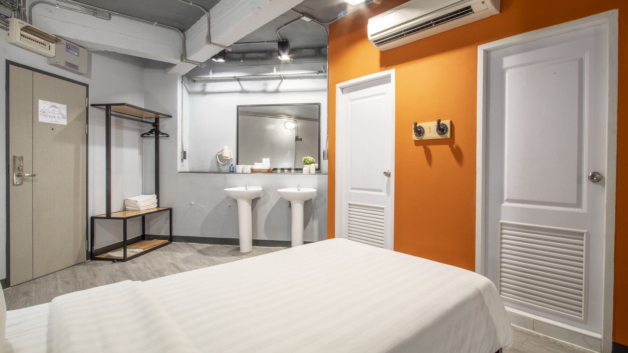 Photo of Bathroom in Maha Phruttharam