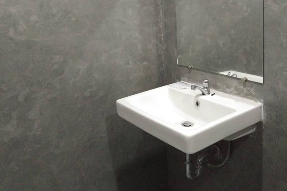 Photo of Bathroom in Pong Ta Long
