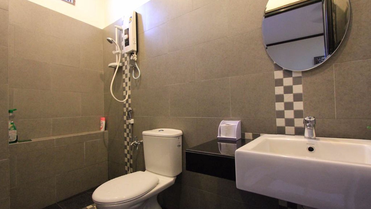 Photo of Bathroom in Kampung Jawa