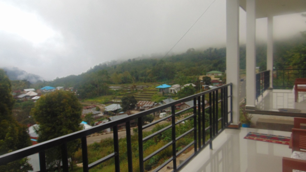 Photo of Patio Balcony in Moni