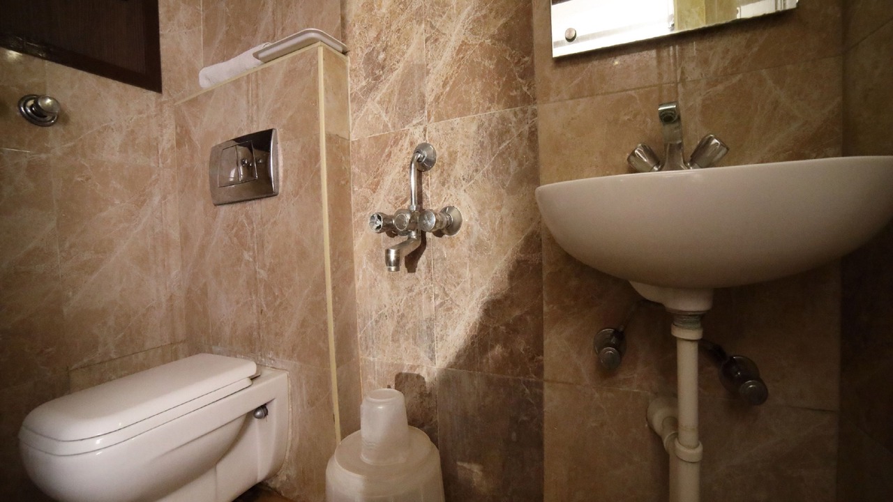 Photo of Bathroom in Vadapalani