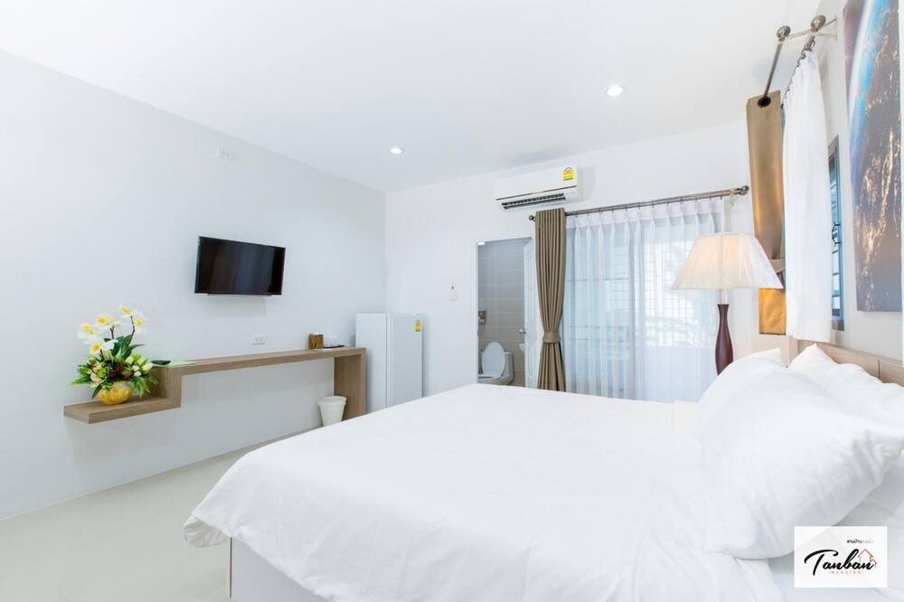 Photo of Bedroom in Nai Muang
