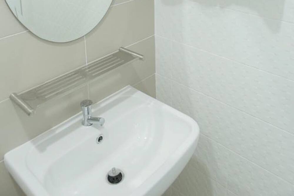Photo of Bathroom in Nai Muang