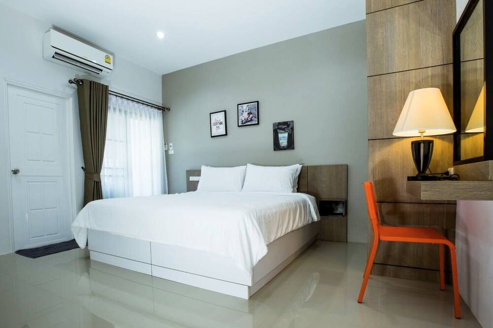 Photo of Bedroom in Nai Muang