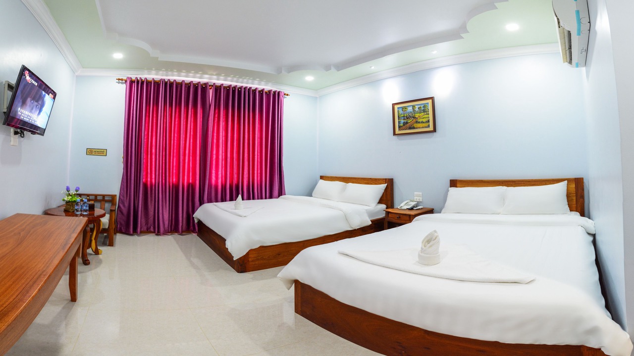 Photo of Bedroom in Moung Ruessei