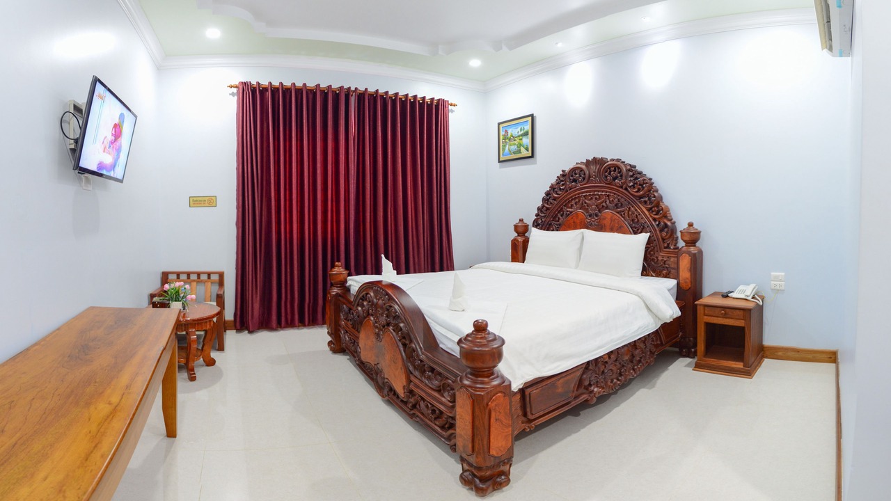 Photo of Bedroom in Moung Ruessei