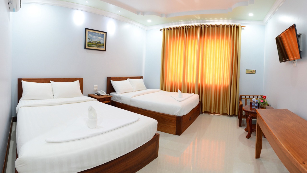 Photo of Bedroom in Moung Ruessei
