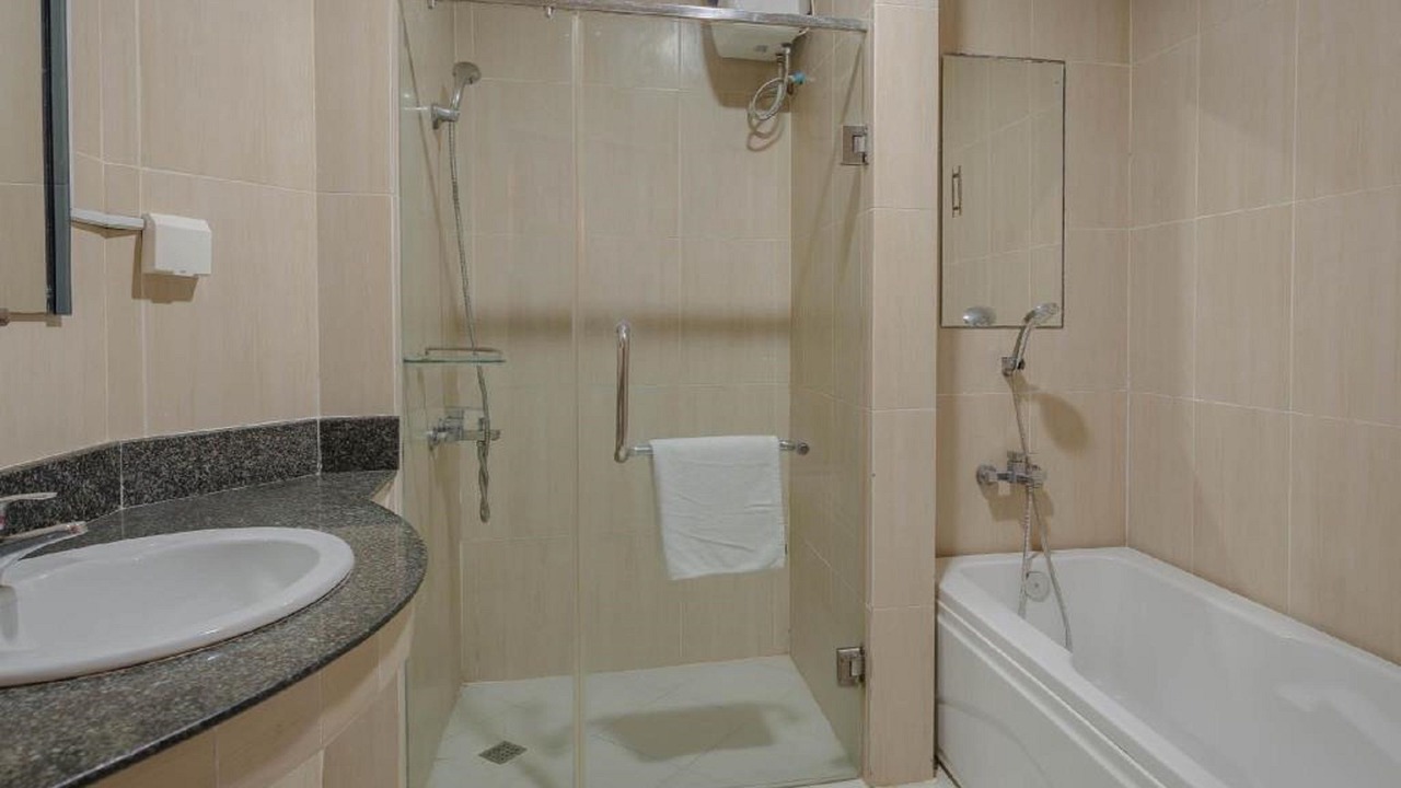 Photo of Bathroom in Ruessei Kaev