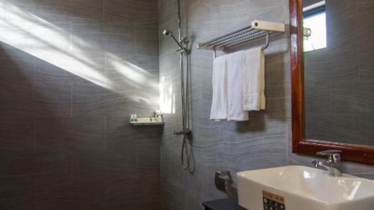 Photo of Bathroom in Koh Rong Sanloem