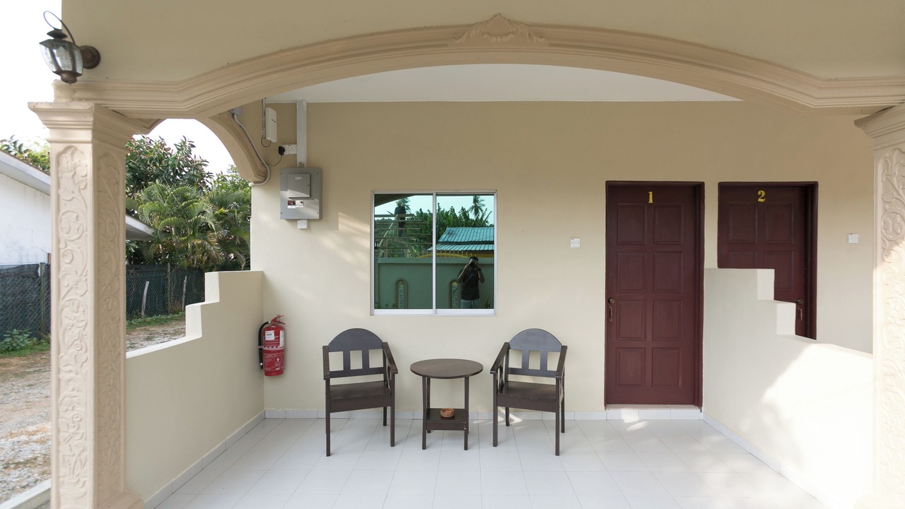 Photo of Patio Balcony in Kampung Kedawang