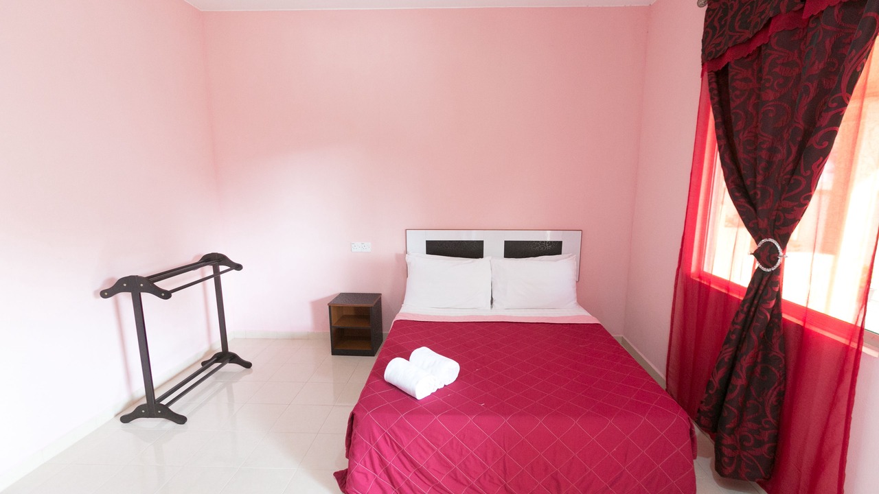 Photo of Bedroom in Kampung Kedawang