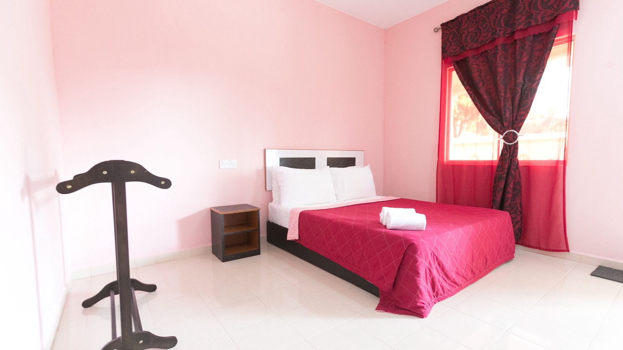 Photo of Bedroom in Kampung Kedawang