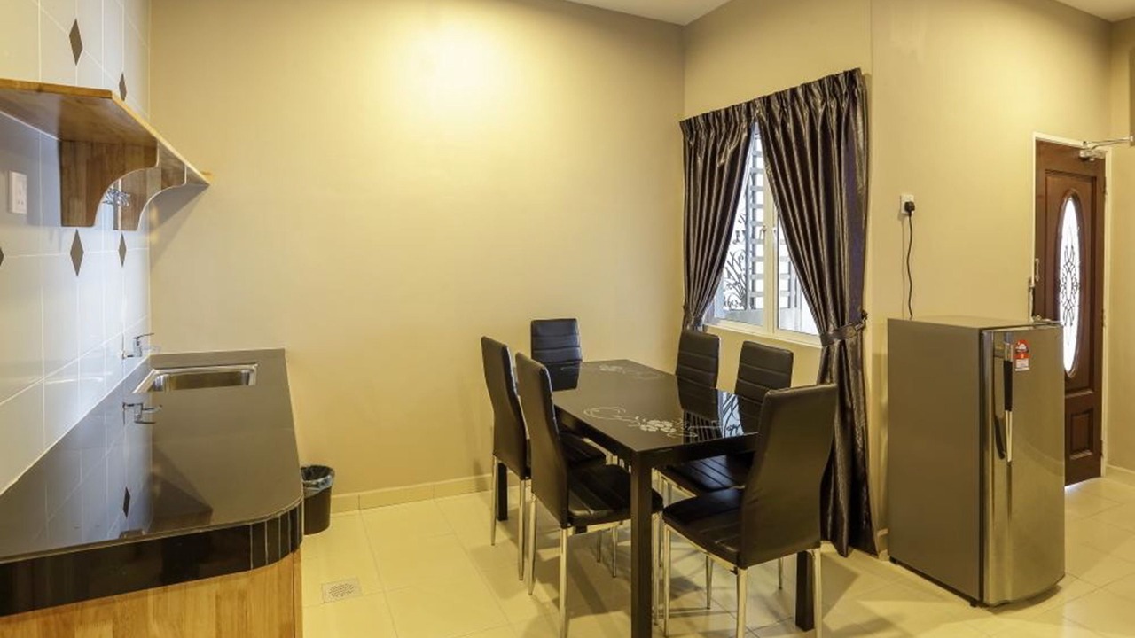 Photo of Bedroom in Taman Pengkalan Jaya
