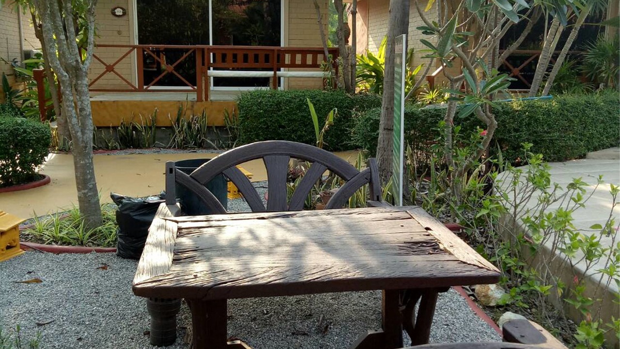 Photo of Outdoor in Hin Lek Fai