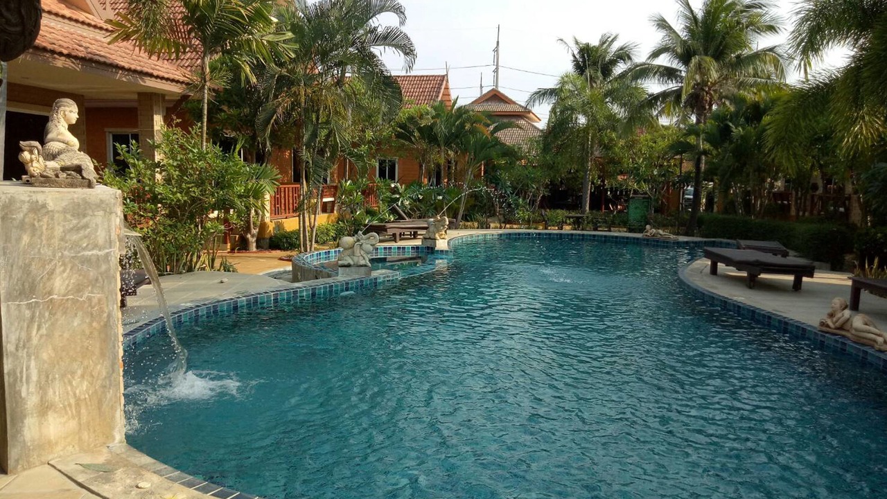 Photo of Outdoor in Hin Lek Fai
