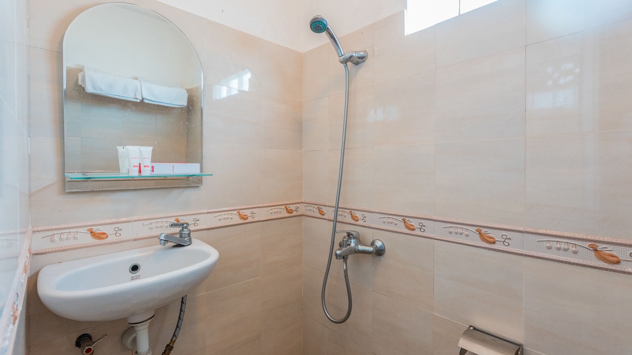 Photo of Bathroom in Sukaraja