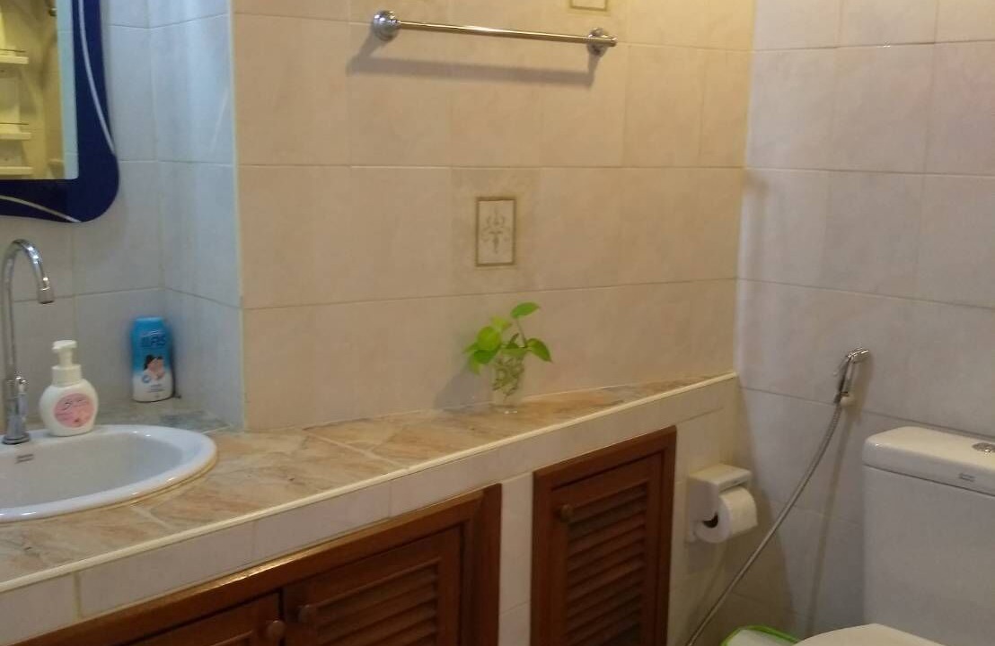 Photo of Bathroom in Wat Ket